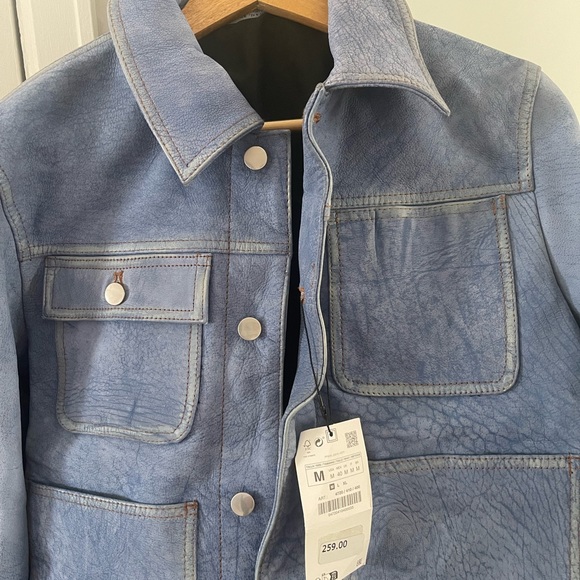 Sold out Men’s leather jacket from Zara. Never worn. NWT - Picture 3 of 3